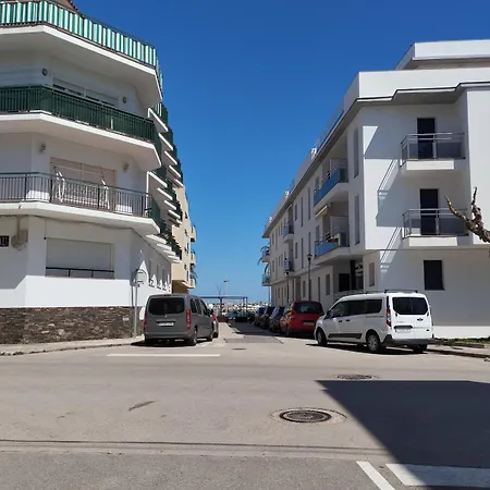 Apartamento Excellent Location 100 M From The And Services Llançà