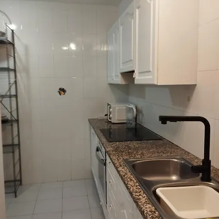 Apartamento Excellent Location 100 M From The And Services Llançà